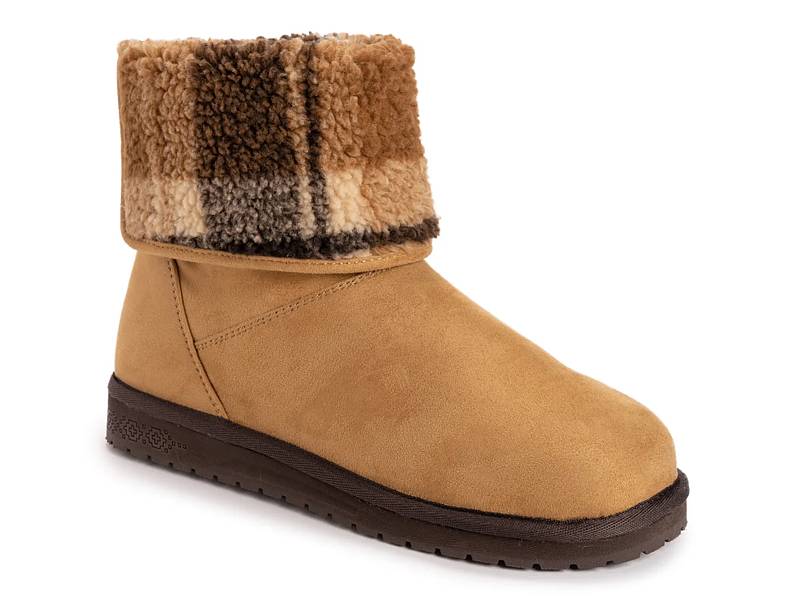 Muk luks demi boot deals