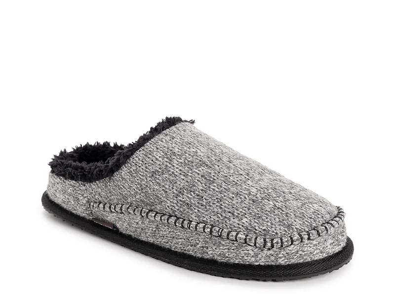 minnetonka flurry scuff