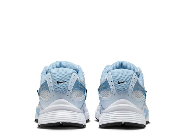 Nike V5 RNR Sneaker - Women's - Free Shipping | DSW