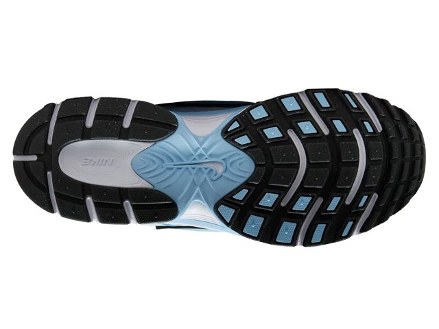 Nike V5 RNR Sneaker - Women's - Free Shipping | DSW