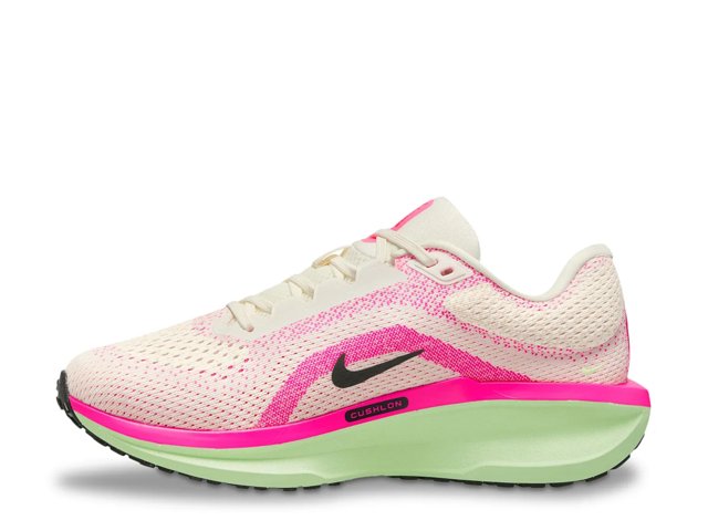 Nike Winflo 11 Running Shoe - Women's