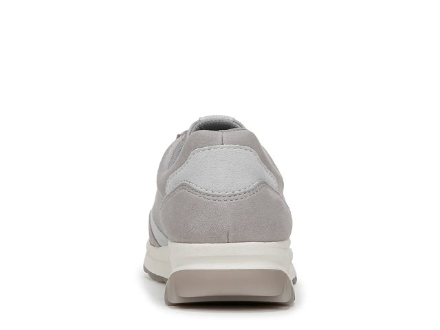 Shay Sneaker
