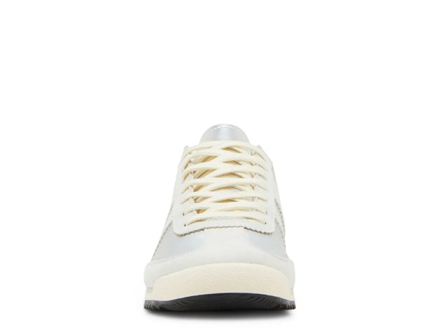 【Madden Girl】 Ccora スニーカー 在庫確認願います Amazon.com | Madden Girl Women's Ccora Sneaker, White, 7