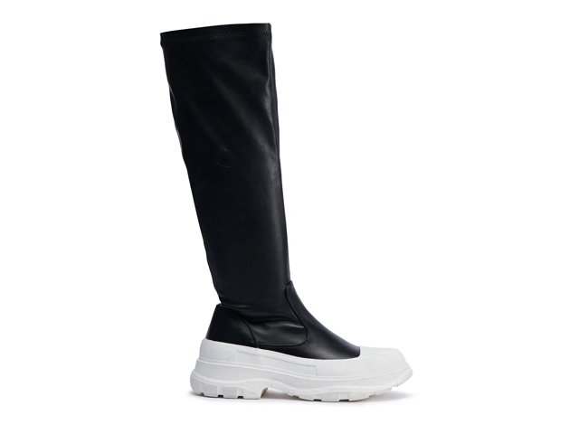 Lois Boot