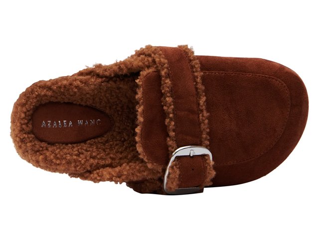 Azalea Wang Simah Clog