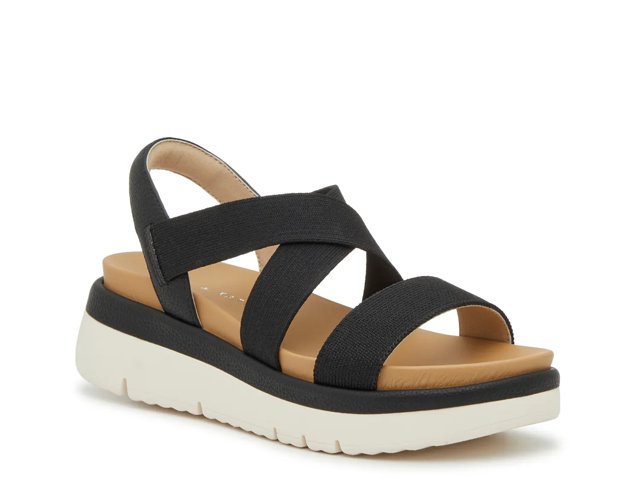Pem Wedge Sandal