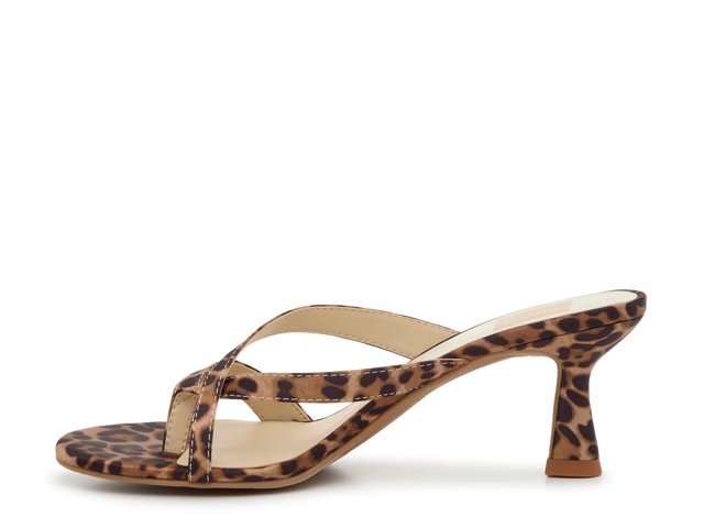 Dolce Vita Dakota Sandal - Free Shipping | DSW