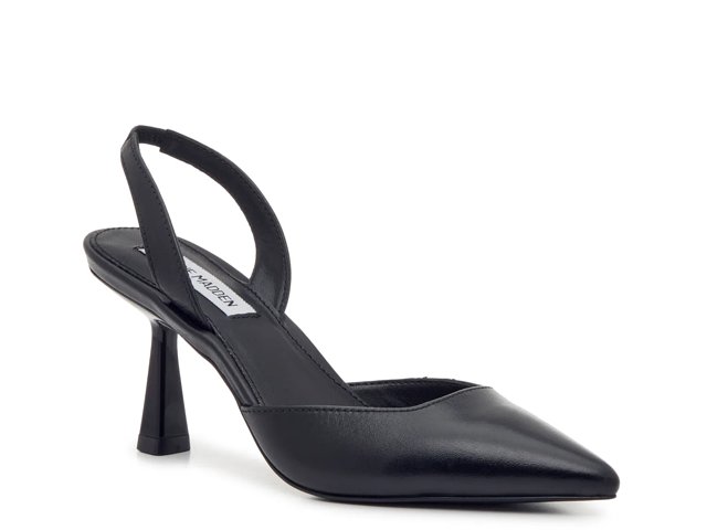 Steve Madden Beyah Pump