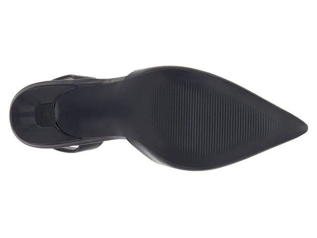 Steve Madden Beyah Pump