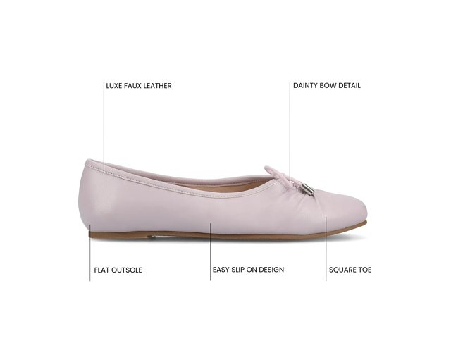 Journee Callee Ballet Flat