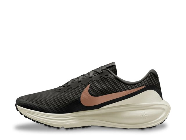 Nike Revolution 8 Running Shoe - Women's
