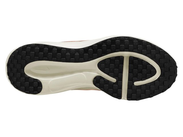 Nike Revolution 8 Running Shoe - Women's