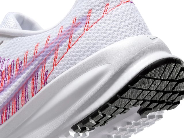 Nike Run Defy Running Shoe - Women's - Free Shipping | DSW