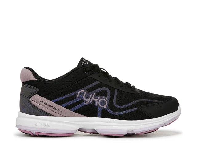 Ryka tennis online