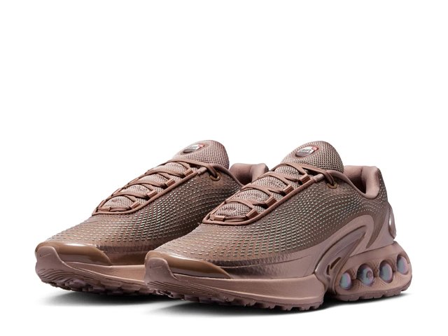 Air Max DN Sneaker - Women's
