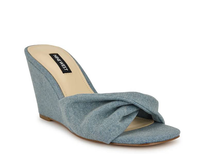 Andre Assous Nori Wedge Sandal - Free Shipping | DSW