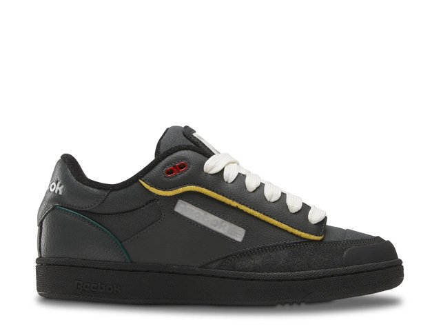 Reebok online returns top