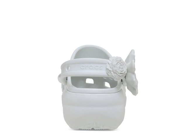 【CROCS】 CLASSIC PLATFORM BOUQUET CLOG ★フラワーブーケ Crocs Classic Bouquet Platform Clog - Women's - Free