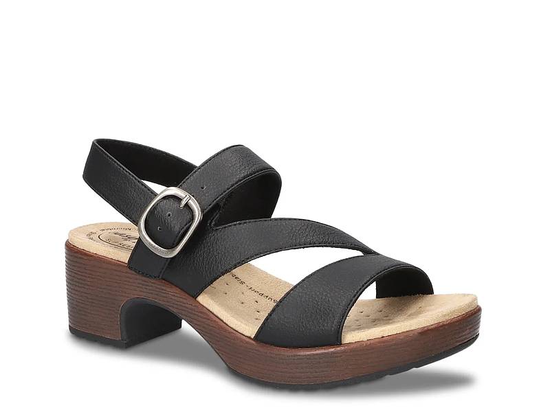 Marnina Sandal
