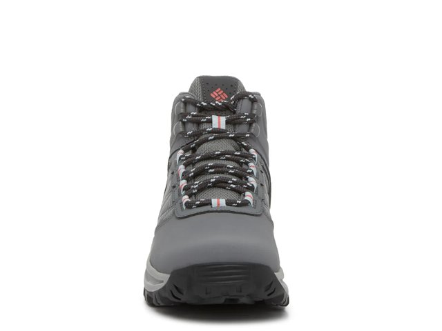 Columbia Transverse Waterproof Hiking Boot - Women's - Free Shipping | DSW