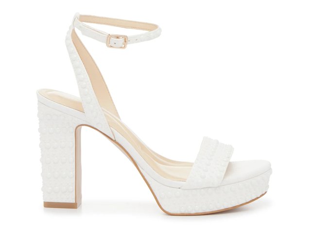 Jessica Simpson ☆ Syrina Lucite スリングバックヒール Syrina Slingback Pump in Light Pink – Jessica Simpson