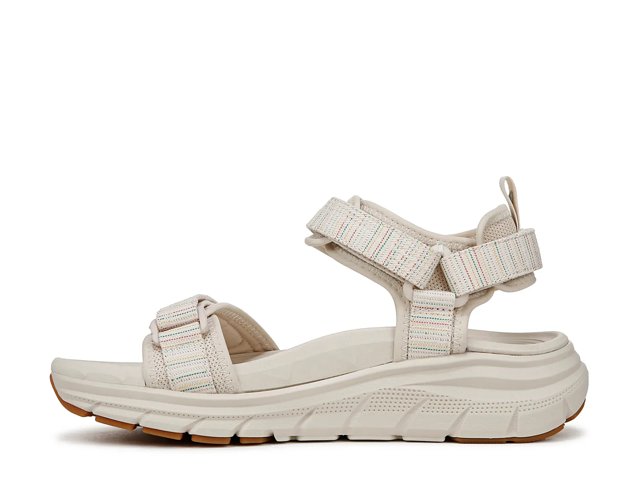 Walk Max Wanderer Sandal - Women's