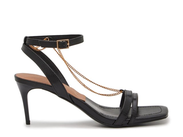 Chinese Laundry Robbins Sandal
