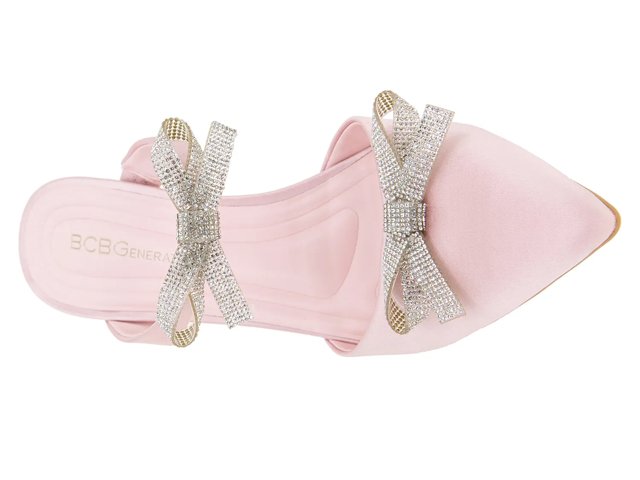 BCBGeneration Bardia Pump - Free Shipping | DSW