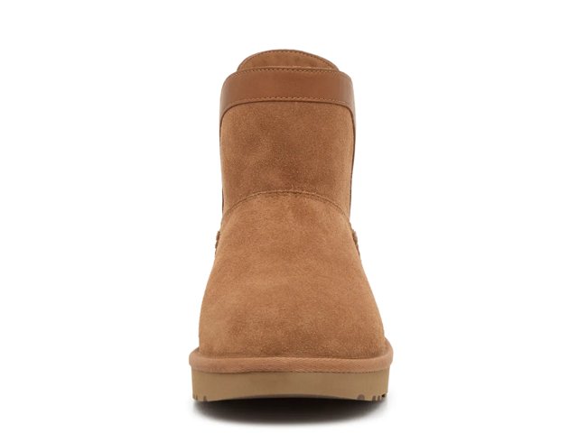 UGG Classic Mini Lunara Bootie