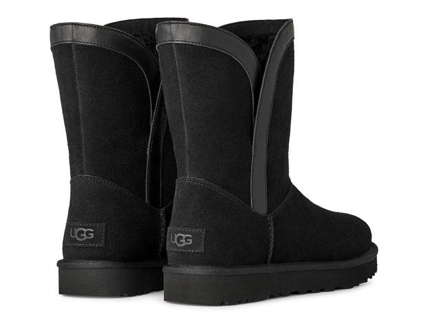 UGG Classic Short Lunara Bootie - Free Shipping | DSW
