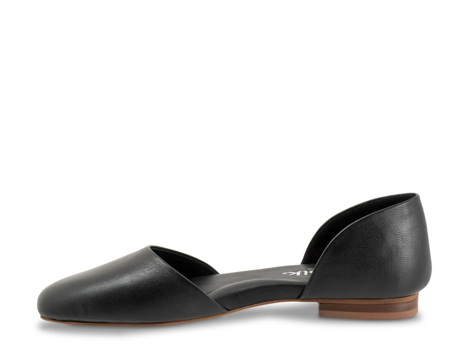 Kamari Flat