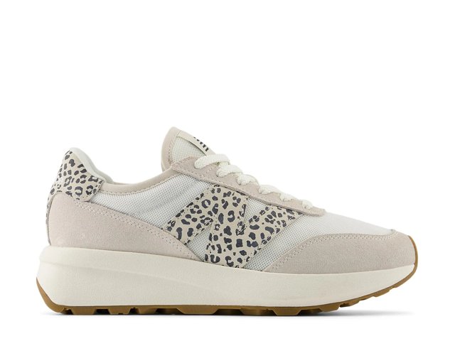 New Balance 370 Sneaker