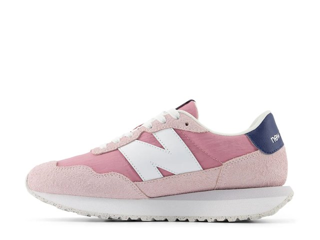 New Balance 237 Sneaker - Women's - Free Shipping | DSW