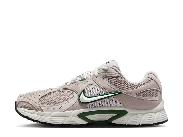 ☆送料無料☆ NIKE V5 RNR ☆ Nike V5 RNR Men's Shoes. Nike ID