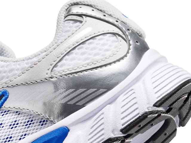 Nike V5 RNR Sneaker - Kids' - Free Shipping | DSW