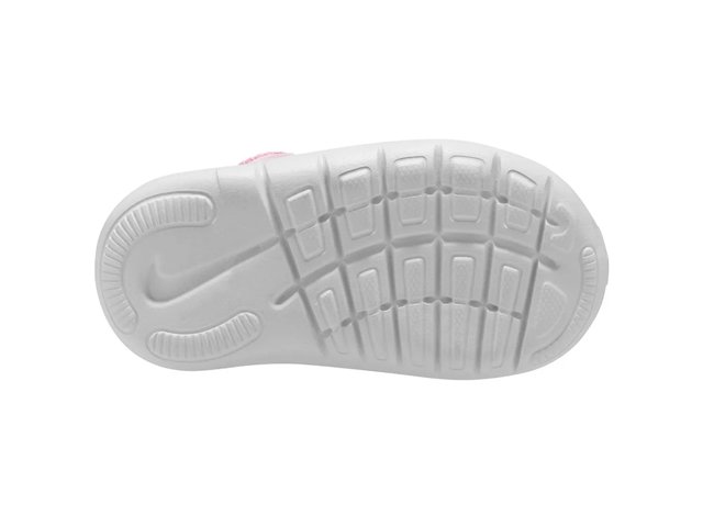 Nike Flex Runner 4 Slip-On Sneaker - Kids'