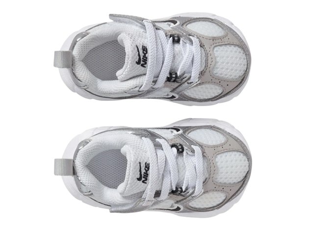 Nike V5 RNR Sneaker - Kids' - Free Shipping | DSW
