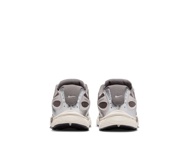 Nike V5 RNR Sneaker - Kids'