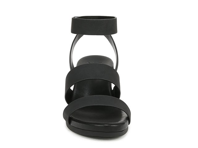 Priya Wedge Sandal