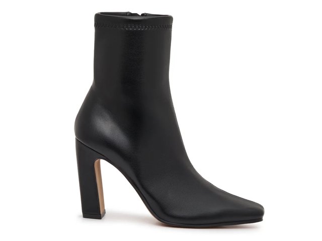 Steve Madden Vinka Bootie - Free Shipping | DSW