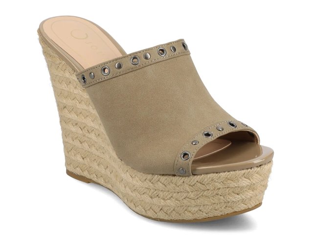 Journee Yari Wedge Sandal - Free Shipping | DSW