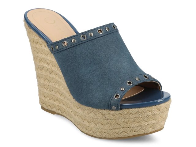 Journee Yari Wedge Sandal - Free Shipping | DSW