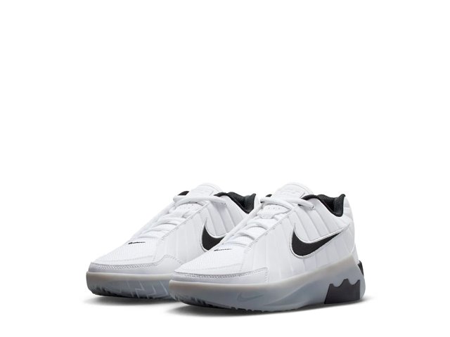 Nike LeBron Witness 9 Sneaker - Kids'