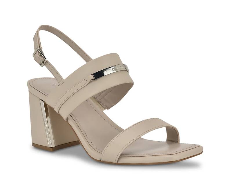 Hallow Sandal
