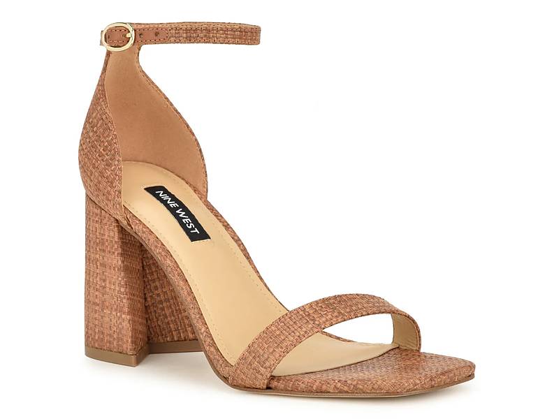 L'Artiste Cinique Sandal - Free Shipping | DSW