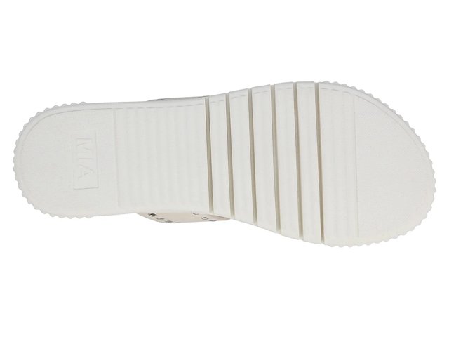 Mia Lexi Platform Sandal - Free Shipping | DSW