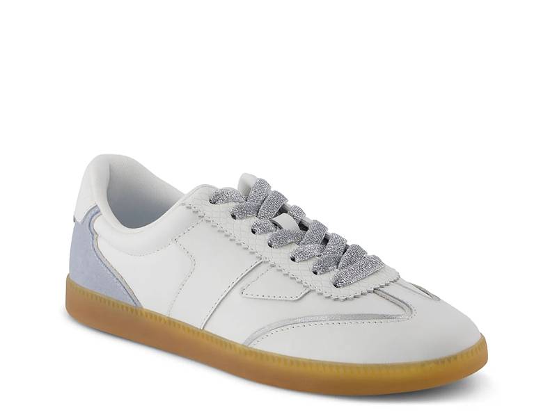 Collins Sneaker - Women's