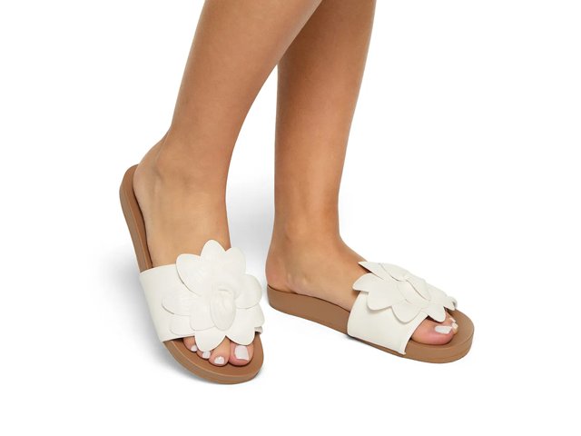 ♡Riuse♡ Roxy Flower Girl Sandal - Free Shipping | DSW