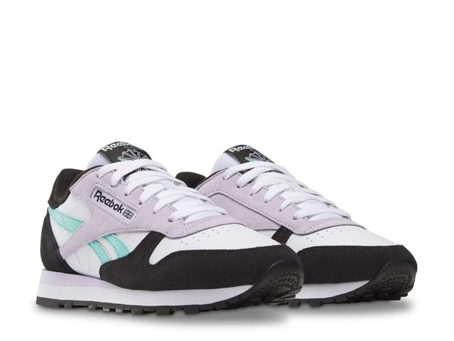 Classic Leather Sneaker - Women's