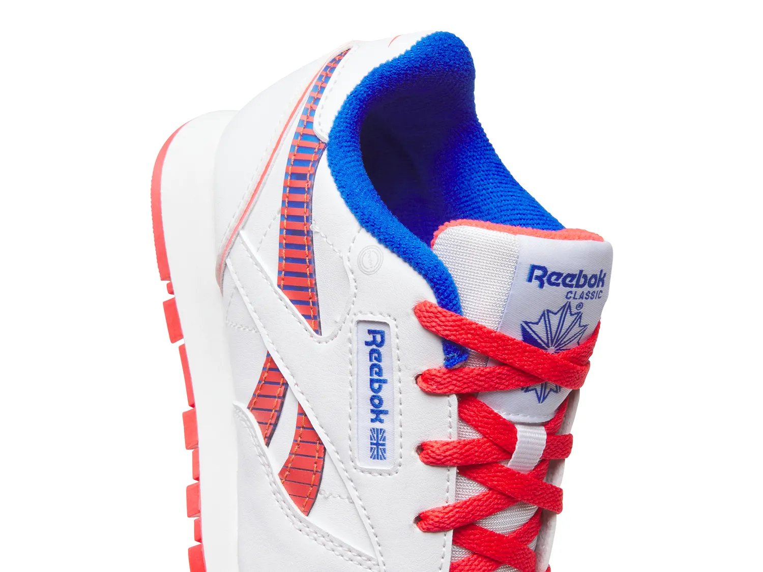 Classic Leather Step 'n Flash 2.0 Light-Up Sneaker